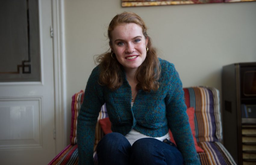 Isabella werd op haar 13e aangereden en raakte in coma